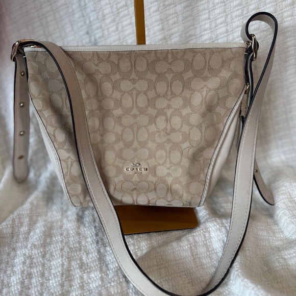 Sold! - Picture 8 of 9